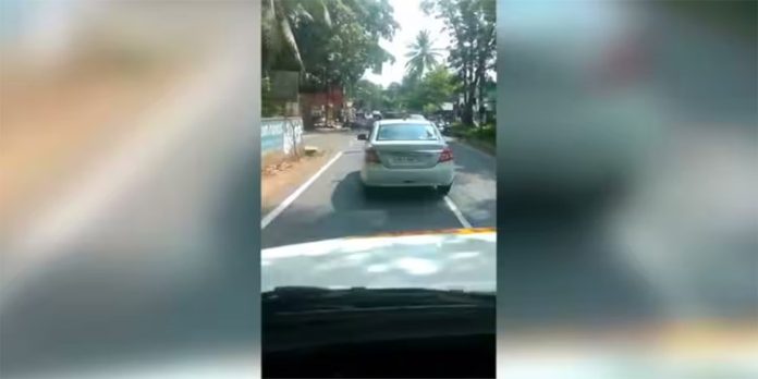ആംബുലന്സിന് മാര്ഗ തടസം സൃഷ്ടിച്ച സംഭവം ; കാര് ഉടമയുടെ ലൈസന്സ് സസ്പെന്ഡ് ചെയ്യും ആംബുലന്സിന് മാര്ഗ തടസം സൃഷ്ടിച്ച സംഭവം ; കാര് ഉടമയുടെ ലൈസന്സ് സസ്പെന്ഡ് ചെയ്യും