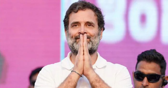 രാഹുൽ ഗാന്ധിയുടെ ലോക്സഭാംഗത്വം പുനഃസ്ഥാപിച്ചു രാഹുൽ ഗാന്ധിയുടെ ലോക്സഭാംഗത്വം പുനഃസ്ഥാപിച്ചു