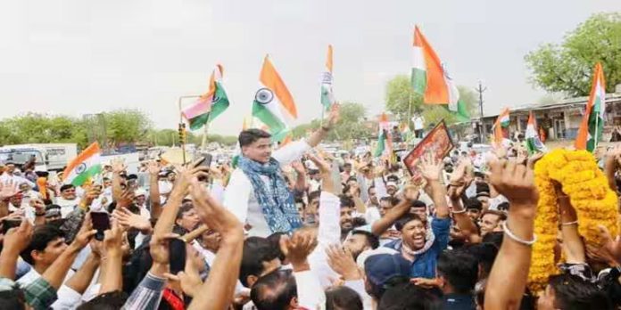 രണ്ടാഴ്ച സമയം, അതിനകം നടപടി വേണം ; ഗെഹ്ലോട്ടിന് താക്കീതുമായി പൈലറ്റിന്റെ ജൻ സംഘർഷ് യാത്ര സമാപിച്ചു രണ്ടാഴ്ച സമയം, അതിനകം നടപടി വേണം ; ഗെഹ്ലോട്ടിന് താക്കീതുമായി പൈലറ്റിന്റെ ജൻ സംഘർഷ് യാത്ര സമാപിച്ചു