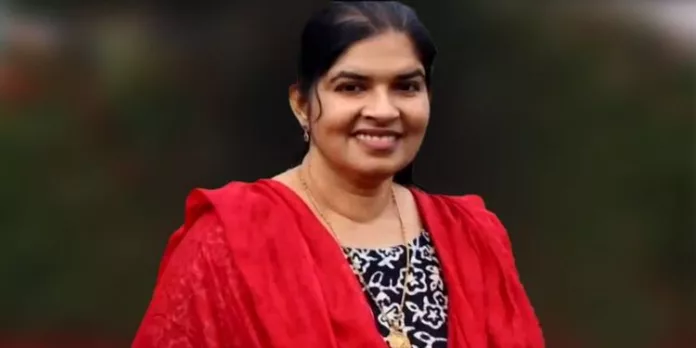 തൃശൂർ കൊരട്ടി പൊങ്ങത്ത് പൊള്ളലേറ്റ് ചികിത്സയിലായിരുന്ന ദമ്പതികളില് ഒരാള് മരിച്ചു തൃശൂർ കൊരട്ടി പൊങ്ങത്ത് പൊള്ളലേറ്റ് ചികിത്സയിലായിരുന്ന ദമ്പതികളില് ഒരാള് മരിച്ചു