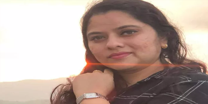 കേരളത്തിൽ ജീവിക്കുന്നതിലും ഭേദം തൂങ്ങിച്ചാവുന്നത് : ജഗതിയുടെ മകൾ പാർവതി കേരളത്തിൽ ജീവിക്കുന്നതിലും ഭേദം തൂങ്ങിച്ചാവുന്നത് : ജഗതിയുടെ മകൾ പാർവതി