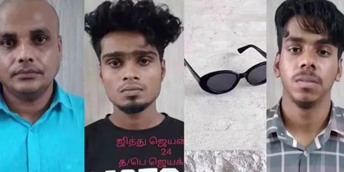 എക്സ് റേ കണ്ണട ധരിച്ചാല് നഗ്നത കാണാം ; ലക്ഷങ്ങളുടെ തട്ടിപ്പ് നടത്തിയ മലയാളികള് പിടിയില് എക്സ് റേ കണ്ണട ധരിച്ചാല് നഗ്നത കാണാം ; ലക്ഷങ്ങളുടെ തട്ടിപ്പ് നടത്തിയ മലയാളികള് പിടിയില്
