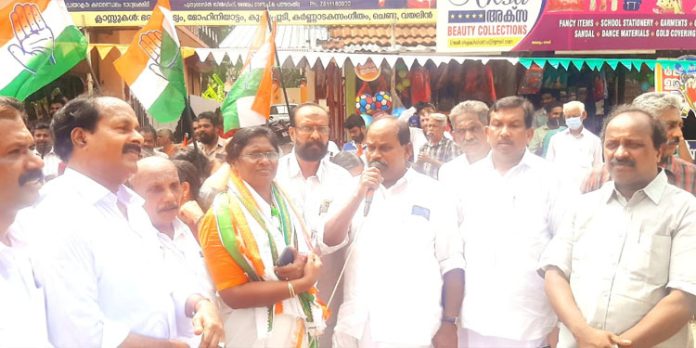 മൈലപ്രായിലെ യു.ഡി.എഫ് വിജയം സി.പി.എമ്മിന്റെ അഴിമതി രാഷ്ട്രീയത്തിനെതിരായ വിധിയെഴുത്ത് : പ്രൊഫ. സതീഷ് കൊച്ചുപറമ്പില് മൈലപ്രായിലെ യു.ഡി.എഫ് വിജയം സി.പി.എമ്മിന്റെ അഴിമതി രാഷ്ട്രീയത്തിനെതിരായ വിധിയെഴുത്ത് : പ്രൊഫ. സതീഷ് കൊച്ചുപറമ്പില്
