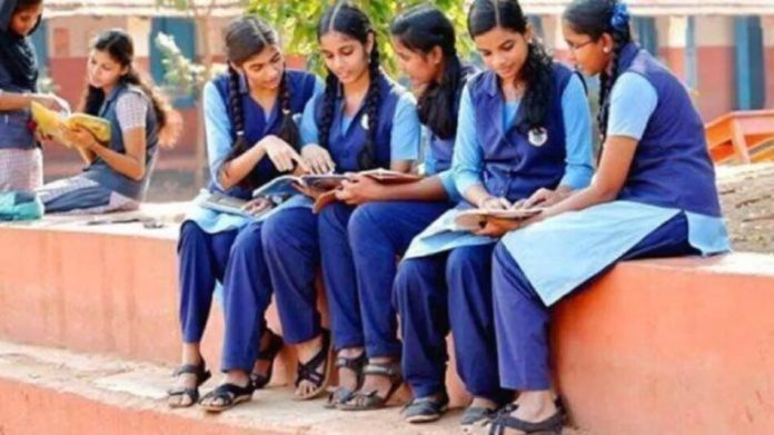 പ്ലസ് വൺ പ്രവേശനത്തിന് ജൂൺ രണ്ട് മുതൽ അപേക്ഷ നൽകാം ; ക്ലാസുകൾ ജൂലൈ ആദ്യവാരം ആരംഭിക്കും പ്ലസ് വൺ പ്രവേശനത്തിന് ജൂൺ രണ്ട് മുതൽ അപേക്ഷ നൽകാം ; ക്ലാസുകൾ ജൂലൈ ആദ്യവാരം ആരംഭിക്കും