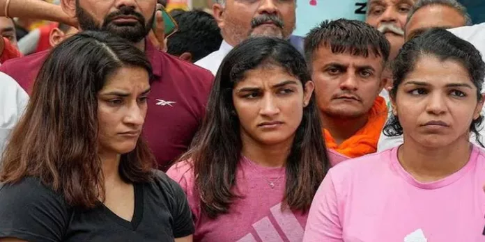 ഗുസ്തി താരങ്ങളുടെ ഹര്ജി തീര്പ്പാക്കി ; കേസില് ഇടപെടുന്നില്ലെന്ന് സുപ്രീംകോടതി ഗുസ്തി താരങ്ങളുടെ ഹര്ജി തീര്പ്പാക്കി ; കേസില് ഇടപെടുന്നില്ലെന്ന് സുപ്രീംകോടതി