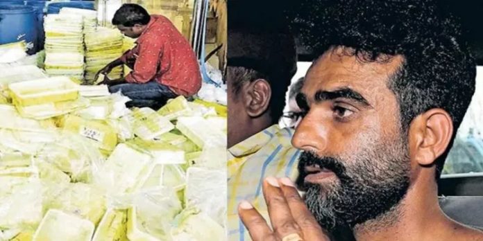 25000 കോടി രൂപയുടെ ലഹരിമരുന്ന് കേസ്; അന്വേഷണസംഘത്തിന്റെ കസ്റ്റഡി അപേക്ഷ കോടതി ഇന്ന് പരിഗണിക്കും 25000 കോടി രൂപയുടെ ലഹരിമരുന്ന് കേസ്; അന്വേഷണസംഘത്തിന്റെ കസ്റ്റഡി അപേക്ഷ കോടതി ഇന്ന് പരിഗണിക്കും