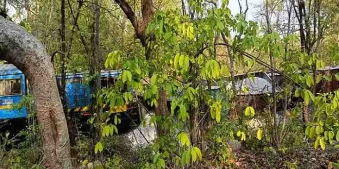 ഒഡിഷ ട്രെയിൻ അപകടത്തിനു പിന്നാലെ വീണ്ടും ട്രെയിൻ പാളം തെറ്റൽ ഒഡിഷ ട്രെയിൻ അപകടത്തിനു പിന്നാലെ വീണ്ടും ട്രെയിൻ പാളം തെറ്റൽ