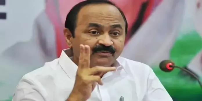ചാണ്ടി ഉമ്മന്റെ ഭൂരിപക്ഷം കുറഞ്ഞാൽ അത് തന്റെ വീഴ്ചയെന്ന് വി.ഡി സതീശൻ ചാണ്ടി ഉമ്മന്റെ ഭൂരിപക്ഷം കുറഞ്ഞാൽ അത് തന്റെ വീഴ്ചയെന്ന് വി.ഡി സതീശൻ