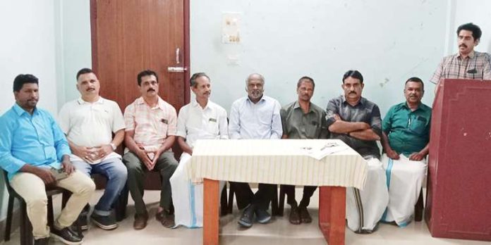 പ്രകാശ് ജോർജ്ജിന്റെ പേരിൽ പുരസ്കാരം നൽകാനൊരുങ്ങി സൗഹൃദവേദി പ്രകാശ് ജോർജ്ജിന്റെ പേരിൽ പുരസ്കാരം നൽകാനൊരുങ്ങി സൗഹൃദവേദി