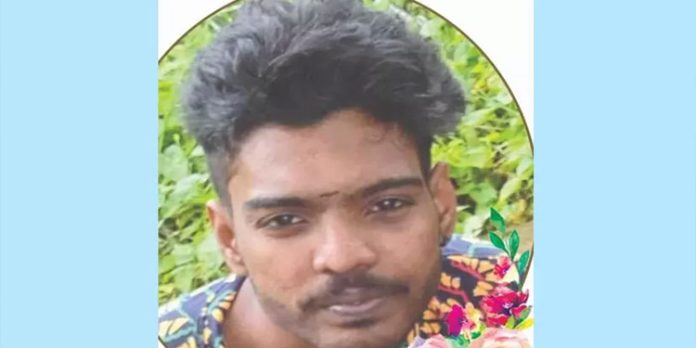സുഹൃത്തുക്കളോടൊപ്പം വിനോദയാത്ര പോയ യുവാവ് ട്രെയിനിൽ നിന്ന് വീണ് മരിച്ച നിലയിൽ സുഹൃത്തുക്കളോടൊപ്പം വിനോദയാത്ര പോയ യുവാവ് ട്രെയിനിൽ നിന്ന് വീണ് മരിച്ച നിലയിൽ