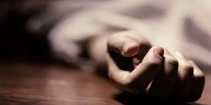 മകന്റെ മരണ വാർത്തയറിഞ്ഞ് മാതാവ് കിണറ്റിൽ ചാടി മരിച്ചു മകന്റെ മരണ വാർത്തയറിഞ്ഞ് മാതാവ് കിണറ്റിൽ ചാടി മരിച്ചു