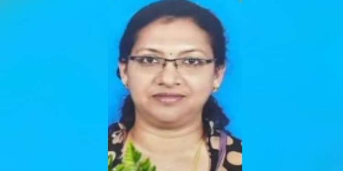 കുവൈറ്റിലെ യുണൈറ്റഡ് ഇന്ത്യൻ സ്കൂളിലെ മലയാളി അദ്ധ്യാപിക അന്തരിച്ചു കുവൈറ്റിലെ യുണൈറ്റഡ് ഇന്ത്യൻ സ്കൂളിലെ മലയാളി അദ്ധ്യാപിക അന്തരിച്ചു