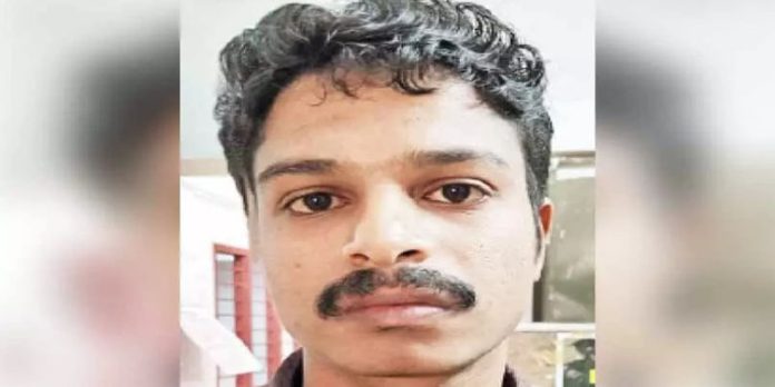 പ്രായപൂർത്തിയാകാത്ത പെൺകുട്ടിയെ സ്വകാര്യ ലോഡ്ജിൽ വെച്ച് പീഡിപ്പിച്ചു ; അമ്മയും യുവാവും അറസ്റ്റിൽ പ്രായപൂർത്തിയാകാത്ത പെൺകുട്ടിയെ സ്വകാര്യ ലോഡ്ജിൽ വെച്ച് പീഡിപ്പിച്ചു ; അമ്മയും യുവാവും അറസ്റ്റിൽ