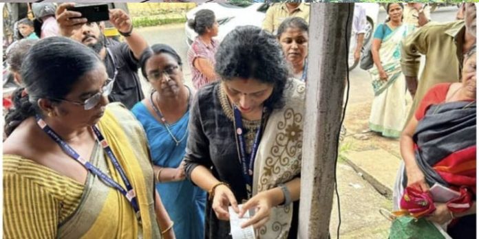വിലക്കയറ്റം, പുഴ്ത്തിവെപ്പ് എന്നിവ തടയൽ ; വ്യാപാര സ്ഥാപനങ്ങളിൽ മിന്നൽ പരിശോധന നടത്തി വിലക്കയറ്റം, പുഴ്ത്തിവെപ്പ് എന്നിവ തടയൽ ; വ്യാപാര സ്ഥാപനങ്ങളിൽ മിന്നൽ പരിശോധന നടത്തി