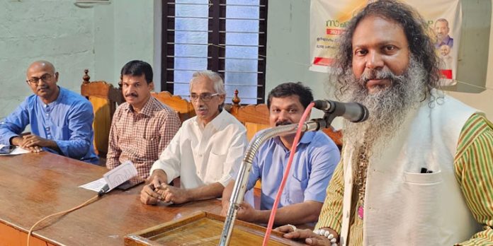 മണ്ണുമര്യാദയും ജലസാക്ഷരതയും പ്രകൃത്യോപാസനയും ജീവിതചര്യയാവണം : ജിതേഷ്ജി മണ്ണുമര്യാദയും ജലസാക്ഷരതയും പ്രകൃത്യോപാസനയും ജീവിതചര്യയാവണം : ജിതേഷ്ജി