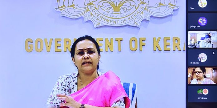 കാലവര്ഷം : രക്ഷാപ്രവര്ത്തനത്തിന് ആവശ്യമായ സുരക്ഷാ ഉപകരണങ്ങള് ഉറപ്പാക്കണം – മന്ത്രി വീണാ ജോര്ജ് കാലവര്ഷം : രക്ഷാപ്രവര്ത്തനത്തിന് ആവശ്യമായ സുരക്ഷാ ഉപകരണങ്ങള് ഉറപ്പാക്കണം – മന്ത്രി വീണാ ജോര്ജ്