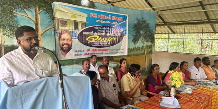 പൊതു വിദ്യാലയങ്ങള് കുട്ടികളുടെ മനം കവരുന്നു : ഡെപ്യൂട്ടി സ്പീക്കര് പൊതു വിദ്യാലയങ്ങള് കുട്ടികളുടെ മനം കവരുന്നു : ഡെപ്യൂട്ടി സ്പീക്കര്