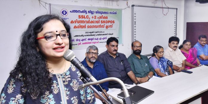 സ്വപ്നങ്ങളെ ലക്ഷ്യമാക്കി മാറ്റാന് വിദ്യാര്ഥികള്ക്ക് കഴിയണം : ജില്ലാ കളക്ടര് സ്വപ്നങ്ങളെ ലക്ഷ്യമാക്കി മാറ്റാന് വിദ്യാര്ഥികള്ക്ക് കഴിയണം : ജില്ലാ കളക്ടര്