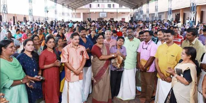 മുട്ട ഉത്പാദനത്തില് കേരളം സ്വയം പര്യാപ്തത നേടി : മന്ത്രി ജെ. ചിഞ്ചുറാണി മുട്ട ഉത്പാദനത്തില് കേരളം സ്വയം പര്യാപ്തത നേടി : മന്ത്രി ജെ. ചിഞ്ചുറാണി