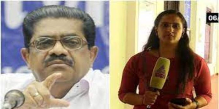മോദി ഭരണകൂടത്തിന്റെ ഏകാധിപത്യ ശൈലിയുടെ തനിയാവർത്തനം ; അഖിലക്കെതിരെ കേസെടുത്തതിൽ വിമർശനവുമായി സുധീരൻ മോദി ഭരണകൂടത്തിന്റെ ഏകാധിപത്യ ശൈലിയുടെ തനിയാവർത്തനം ; അഖിലക്കെതിരെ കേസെടുത്തതിൽ വിമർശനവുമായി സുധീരൻ
