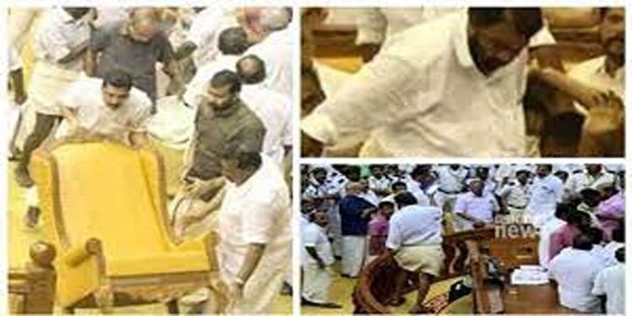നിയമസഭ കയ്യാങ്കളിക്കേസില് തുടരന്വേഷണമില്ല, സിപിഐ മുൻ എംഎല്എമാർ ഹർജി പിൻവലിച്ചു നിയമസഭ കയ്യാങ്കളിക്കേസില് തുടരന്വേഷണമില്ല, സിപിഐ മുൻ എംഎല്എമാർ ഹർജി പിൻവലിച്ചു