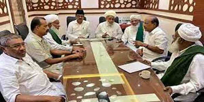 സമസ്ത – സിഐസി തർക്കം തീരുന്നു: വാഫി വഫിയ്യ സംവിധാനം സമസ്തയ്ക്ക് കീഴിലാക്കി സമസ്ത – സിഐസി തർക്കം തീരുന്നു: വാഫി വഫിയ്യ സംവിധാനം സമസ്തയ്ക്ക് കീഴിലാക്കി