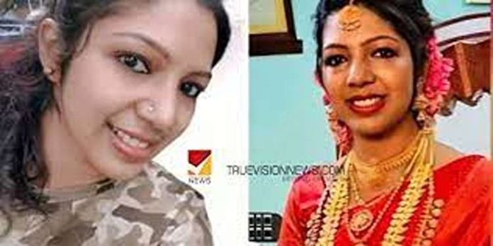 നവവധു ഭർതൃവീട്ടിൽ ജീവനൊടുക്കിയ സംഭവം, അന്വേഷണം ആവശ്യപ്പെട്ട് കുടുംബം നവവധു ഭർതൃവീട്ടിൽ ജീവനൊടുക്കിയ സംഭവം, അന്വേഷണം ആവശ്യപ്പെട്ട് കുടുംബം