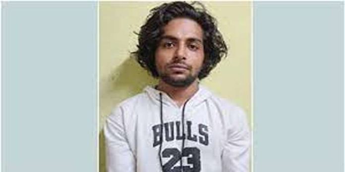 ഹോട്ട്സ്പോട്ടുകളിൽ രാത്രിയിൽ മിന്നൽ റെയ്ഡ് ; എംഡിഎംഎയുമായി അറസ്റ്റിൽ ഹോട്ട്സ്പോട്ടുകളിൽ രാത്രിയിൽ മിന്നൽ റെയ്ഡ് ; എംഡിഎംഎയുമായി അറസ്റ്റിൽ