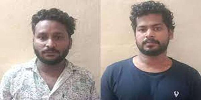 വിദേശത്ത് പണമിടപാട്; കോഴിക്കോട് വ്യാപാരിയെ തട്ടിക്കൊണ്ടു പോയ കേസിൽ 2 പ്രതികൾ കൂടി അറസ്റ്റിൽ വിദേശത്ത് പണമിടപാട്; കോഴിക്കോട് വ്യാപാരിയെ തട്ടിക്കൊണ്ടു പോയ കേസിൽ 2 പ്രതികൾ കൂടി അറസ്റ്റിൽ