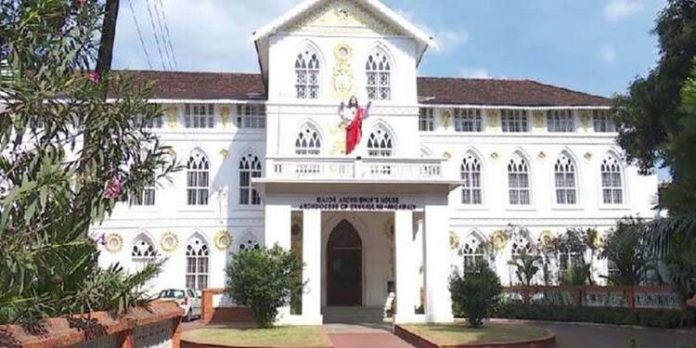എറണാകുളം അങ്കമാലി അതിരൂപതയ്ക്ക് സ്വതന്ത്രാധികാര നീക്കവുമായി സിനഡ് എറണാകുളം അങ്കമാലി അതിരൂപതയ്ക്ക് സ്വതന്ത്രാധികാര നീക്കവുമായി സിനഡ്