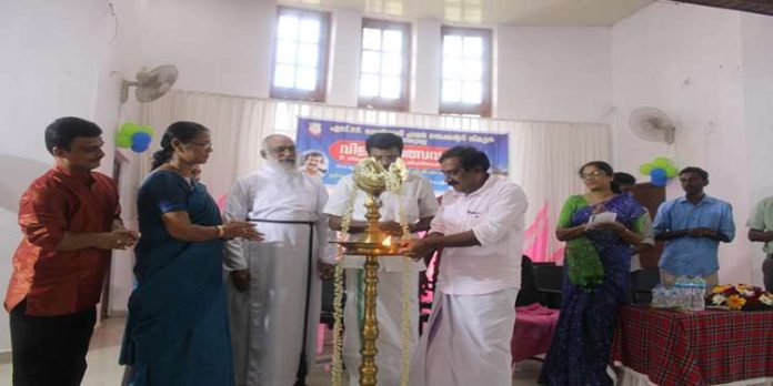 തിരുവല്ല എസ് സി സെമിനാരി ഹയർ സെക്കന്ററി സ്കൂളിൽ നിന്നും ഉന്നത വിജയം നേടിയ വിദ്യാർത്ഥികളെ ആദരിച്ചു തിരുവല്ല എസ് സി സെമിനാരി ഹയർ സെക്കന്ററി സ്കൂളിൽ നിന്നും ഉന്നത വിജയം നേടിയ വിദ്യാർത്ഥികളെ ആദരിച്ചു