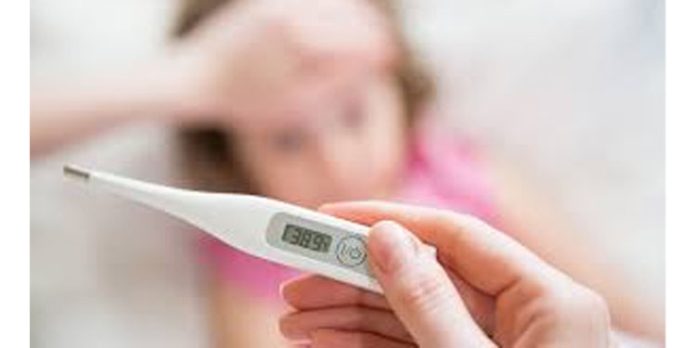 പകര്ച്ചപ്പനി പ്രതിരോധം : നാളെ മുതല് മൂന്ന് ദിവസത്തേക്ക് ഡ്രൈ ഡേ, സ്കൂളുകളിൽ വെള്ളിയാഴ്ച ആരോഗ്യ അസംബ്ലി പകര്ച്ചപ്പനി പ്രതിരോധം : നാളെ മുതല് മൂന്ന് ദിവസത്തേക്ക് ഡ്രൈ ഡേ, സ്കൂളുകളിൽ വെള്ളിയാഴ്ച ആരോഗ്യ അസംബ്ലി