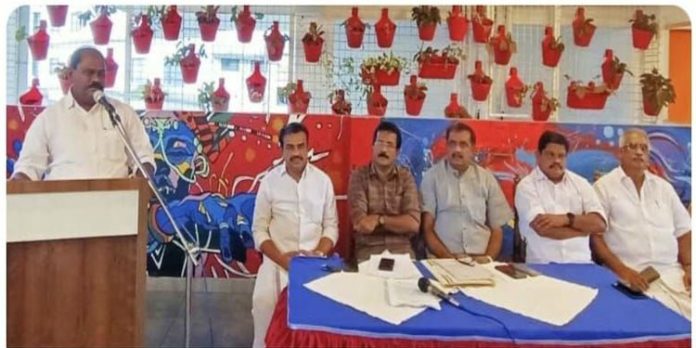 തിരുവല്ല താലൂക്ക് ആശുപത്രിയോടുള്ള അവഗണന അവസാനിപ്പിക്കണം – പ്രൊഫ. സതീഷ് കൊച്ചു പറമ്പില് തിരുവല്ല താലൂക്ക് ആശുപത്രിയോടുള്ള അവഗണന അവസാനിപ്പിക്കണം – പ്രൊഫ. സതീഷ് കൊച്ചു പറമ്പില്
