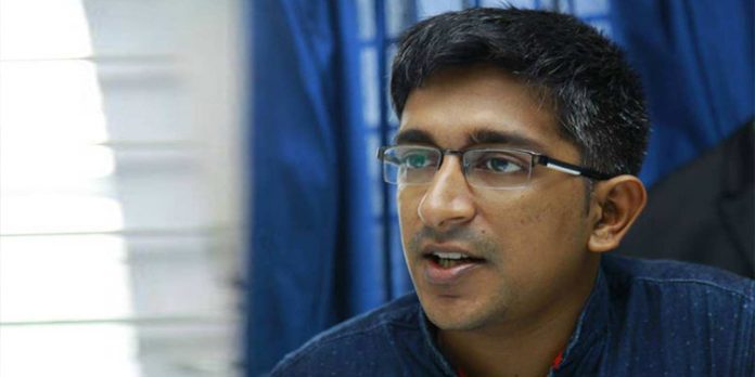 ഹരീഷ് വാസുദേവൻ കപട പരിസ്ഥിതിവാദി ; വിശ്വാസത്തിലെടുക്കാൻ കഴിയില്ലെന്ന് സി.പി.എം ഹരീഷ് വാസുദേവൻ കപട പരിസ്ഥിതിവാദി ; വിശ്വാസത്തിലെടുക്കാൻ കഴിയില്ലെന്ന് സി.പി.എം