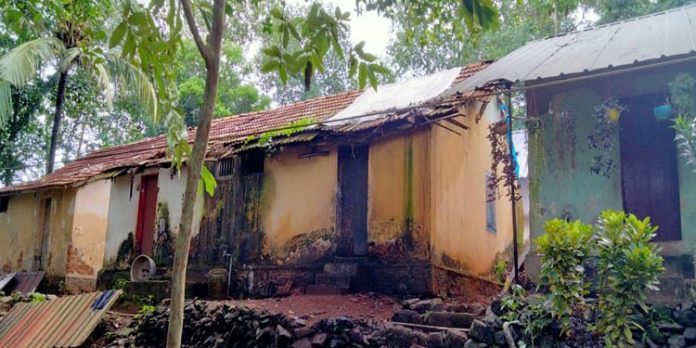 കാര്മേല് നിവാസികളെ പുനരധിവസിപ്പിക്കണം കാര്മേല് നിവാസികളെ പുനരധിവസിപ്പിക്കണം