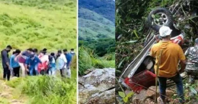 തിരുവനന്തപുരം പൊന്മുടിയിൽ കാർ കൊക്കയിലേക്ക് മറിഞ്ഞ് അപകടം ; അപകടത്തില്പ്പെട്ടവരെ രക്ഷപ്പെടുത്തി തിരുവനന്തപുരം പൊന്മുടിയിൽ കാർ കൊക്കയിലേക്ക് മറിഞ്ഞ് അപകടം ; അപകടത്തില്പ്പെട്ടവരെ രക്ഷപ്പെടുത്തി