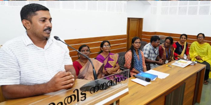 സൈബർ സുരക്ഷാ ബോധവൽക്കരണ ക്ലാസ് നടത്തി സൈബർ സുരക്ഷാ ബോധവൽക്കരണ ക്ലാസ് നടത്തി
