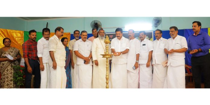 ലഹരിയുടെ പിടിയിൽ നിന്നും വിദ്യാലയങ്ങൾ സംരക്ഷിക്കപ്പെടണം : മന്ത്രി റോഷി അഗസ്റ്റിൻ ലഹരിയുടെ പിടിയിൽ നിന്നും വിദ്യാലയങ്ങൾ സംരക്ഷിക്കപ്പെടണം : മന്ത്രി റോഷി അഗസ്റ്റിൻ