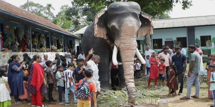 അരിക്കൊമ്പന് അങ്ങനെ വെച്ചൂച്ചിറയിലെത്തി കുട്ടികളുടെ താരമായി അരിക്കൊമ്പന് അങ്ങനെ വെച്ചൂച്ചിറയിലെത്തി കുട്ടികളുടെ താരമായി