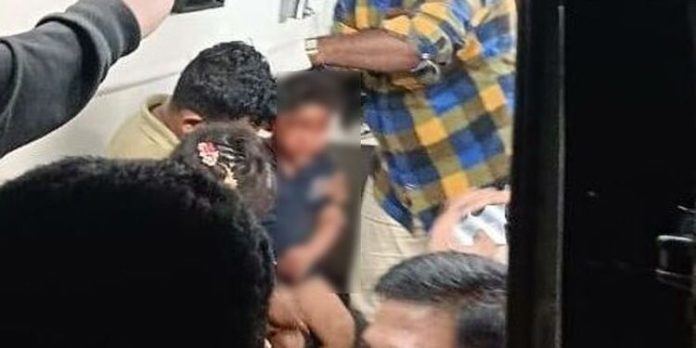 തിരുപ്പതി ദര്ശനത്തിനെത്തിയ കുട്ടിയെ പുലി പിടിച്ചു ; ഗുരുതര പരുക്ക് തിരുപ്പതി ദര്ശനത്തിനെത്തിയ കുട്ടിയെ പുലി പിടിച്ചു ; ഗുരുതര പരുക്ക്