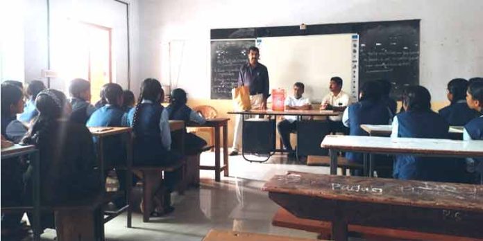 തിരുമൂലപുരം സെന്റ് തോമസ് ഹയർ സെക്കൻഡറി സ്കൂളിൽ ശുചിത്വ ബോധവൽക്കരണം നടത്തി തിരുമൂലപുരം സെന്റ് തോമസ് ഹയർ സെക്കൻഡറി സ്കൂളിൽ ശുചിത്വ ബോധവൽക്കരണം നടത്തി