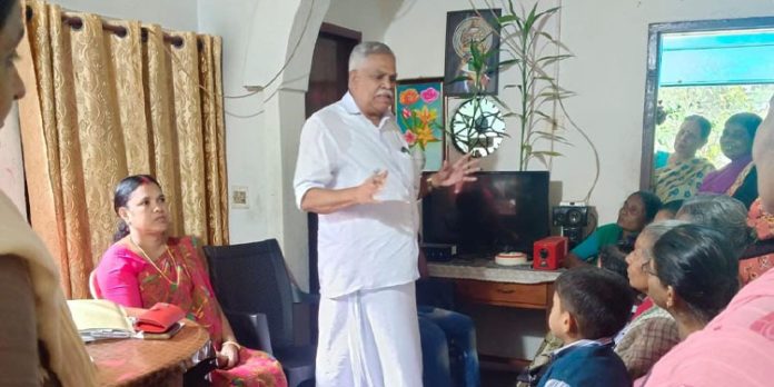 ‘നാടിന്റെ ശുചിത്വത്തിന് നമ്മള് ഒന്ന്’ പ്രചരണ പരിപാടിക്ക് വെച്ചൂച്ചിറയില് തുടക്കം ‘നാടിന്റെ ശുചിത്വത്തിന് നമ്മള് ഒന്ന്’ പ്രചരണ പരിപാടിക്ക് വെച്ചൂച്ചിറയില് തുടക്കം