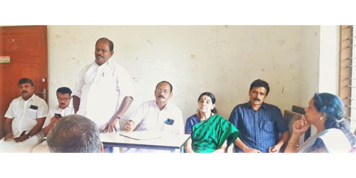 ആറന്മുള നിയോജകമണ്ഡലം യുഡിഎഫ് പ്രവര്ത്തക യോഗം ചേര്ന്നു ആറന്മുള നിയോജകമണ്ഡലം യുഡിഎഫ് പ്രവര്ത്തക യോഗം ചേര്ന്നു