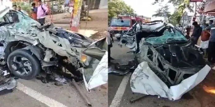 തിരുവനന്തപുരത്ത് സ്റ്റോപ്പിൽ നിർത്തിയ കെഎസ്ആർടിസി ബസ്സിലേക്ക് കാർ ഇടിച്ചുകയറി അപകടം ; മൂന്ന് പേര്ക്ക് പരിക്ക് തിരുവനന്തപുരത്ത് സ്റ്റോപ്പിൽ നിർത്തിയ കെഎസ്ആർടിസി ബസ്സിലേക്ക് കാർ ഇടിച്ചുകയറി അപകടം ; മൂന്ന് പേര്ക്ക് പരിക്ക്