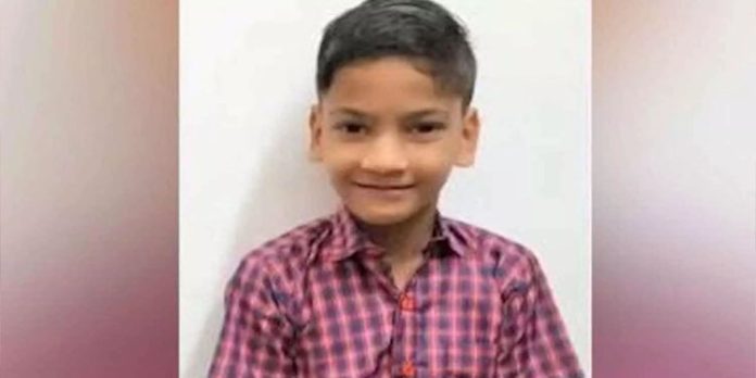 തെരുവുനായ ആക്രമണത്തില് മരണപ്പെട്ട നിഹാലിന്റെ കുടുംബത്തിന് 10 ലക്ഷം സഹായധനം തെരുവുനായ ആക്രമണത്തില് മരണപ്പെട്ട നിഹാലിന്റെ കുടുംബത്തിന് 10 ലക്ഷം സഹായധനം