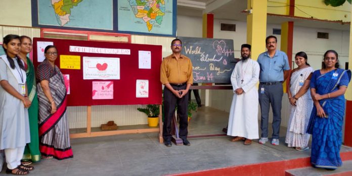 ബഥനി സെൻ്റ് ജോൺസ് ഇംഗ്ലീഷ് ഹയർസെക്കണ്ടറി സ്ക്കൂളിൽ ലോക രക്തദാന ദിനം ആചരിച്ചു ബഥനി സെൻ്റ് ജോൺസ് ഇംഗ്ലീഷ് ഹയർസെക്കണ്ടറി സ്ക്കൂളിൽ ലോക രക്തദാന ദിനം ആചരിച്ചു
