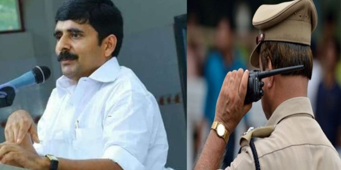 വാട്സാപ്പിലൂടേ അശ്ലീല സന്ദേശം ; പിഡിപി നേതാവിനെതിരെ പോലീസില് പരാതി നല്കി മാധ്യമ പ്രവര്ത്തക വാട്സാപ്പിലൂടേ അശ്ലീല സന്ദേശം ; പിഡിപി നേതാവിനെതിരെ പോലീസില് പരാതി നല്കി മാധ്യമ പ്രവര്ത്തക
