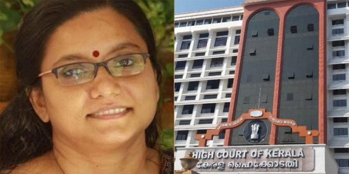 പ്രിയ വര്ഗീസിന് ആശ്വാസം ; റാങ്ക് പട്ടിക പുനപ്പരിശോധിക്കണമെന്ന ഉത്തരവ് ഹൈക്കോടതി റദ്ദാക്കി പ്രിയ വര്ഗീസിന് ആശ്വാസം ; റാങ്ക് പട്ടിക പുനപ്പരിശോധിക്കണമെന്ന ഉത്തരവ് ഹൈക്കോടതി റദ്ദാക്കി