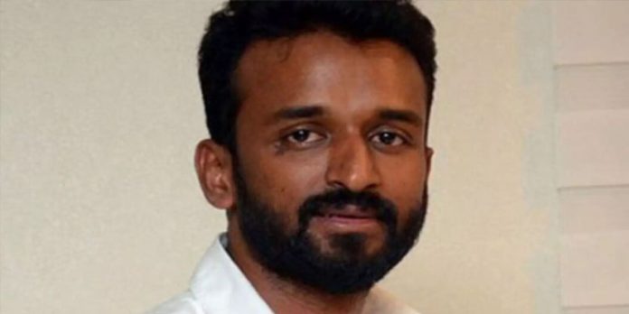 സിനിമ നിർമാതാവ് കെ.പി ചൗധരി മയക്കുമരുന്ന് കേസില് അറസ്റ്റില് സിനിമ നിർമാതാവ് കെ.പി ചൗധരി മയക്കുമരുന്ന് കേസില് അറസ്റ്റില്