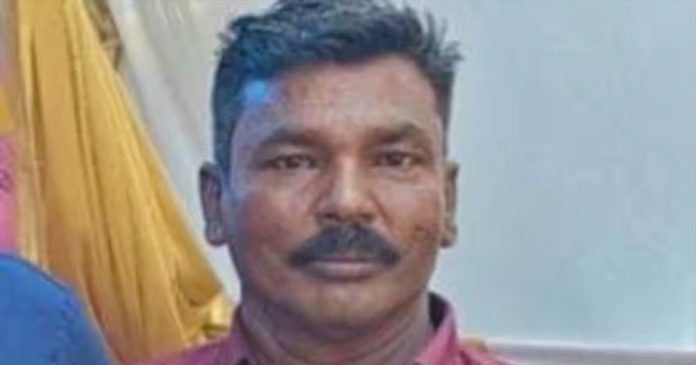 മീൻ പിടുത്തത്തിനിടെ മത്സ്യത്തൊഴിലാളിക്ക് കുഴഞ്ഞുവീണ് ദാരുണാന്ത്യം മീൻ പിടുത്തത്തിനിടെ മത്സ്യത്തൊഴിലാളിക്ക് കുഴഞ്ഞുവീണ് ദാരുണാന്ത്യം
